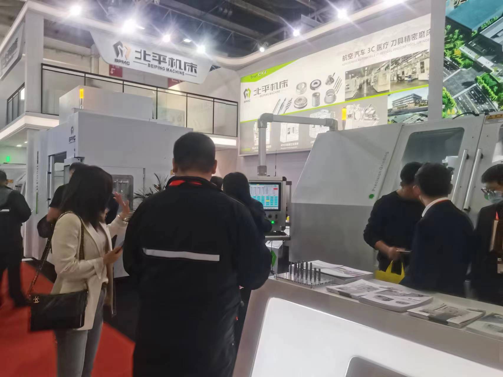 北平機(jī)床展會(huì)現(xiàn)場(chǎng) 新老客戶(hù)相聚一堂